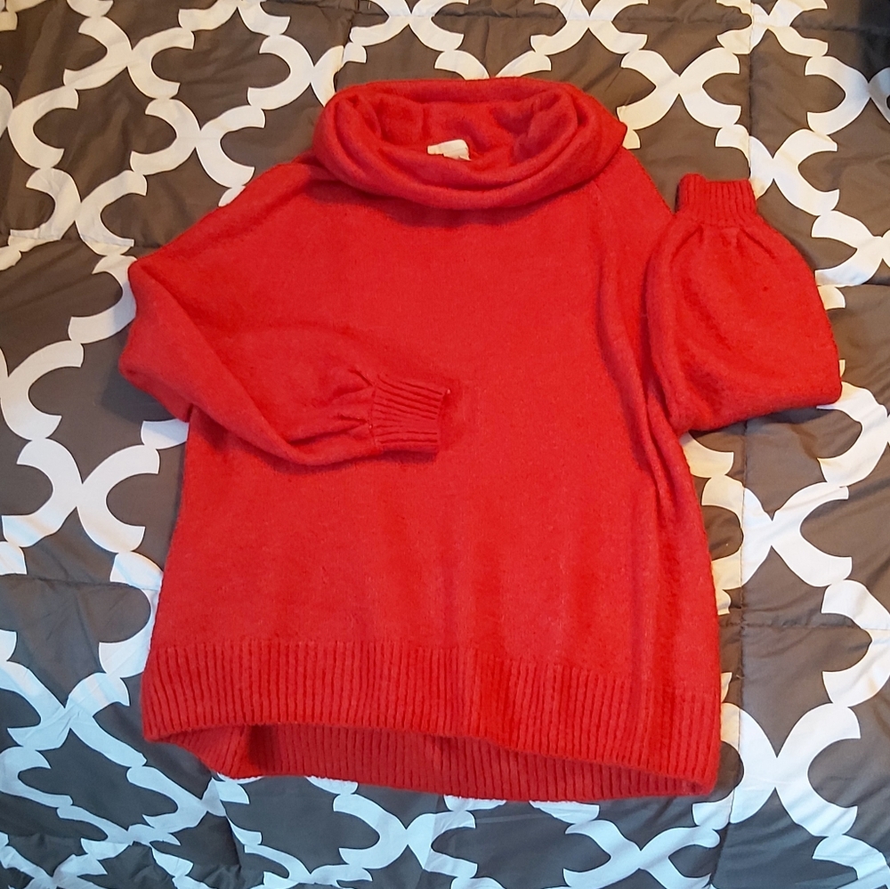 3/$35 H&M Gorgeous Red Wool Sweater Small